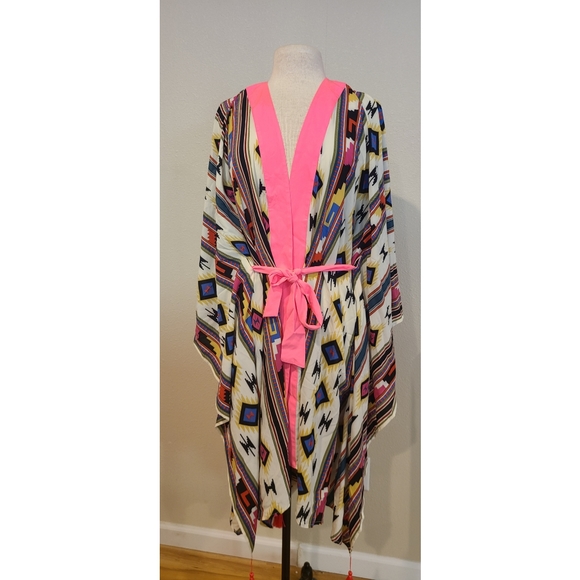 365 Days Robe - Picture 2 of 3